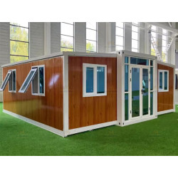 20ft Expandable Luxury
