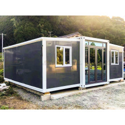 20ft Expandable Luxury