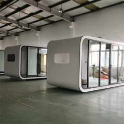 Jiujian Capsule Container House